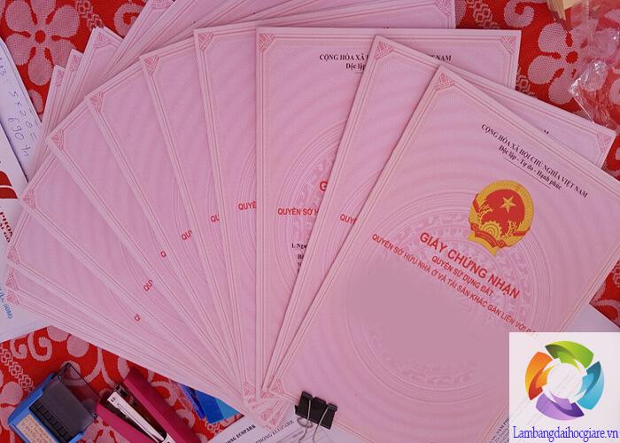 làm giấy tờ giả