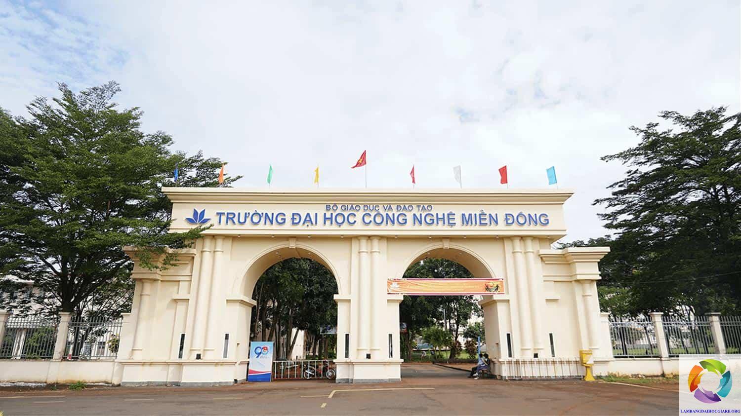 Trường Đại Học Công Nghệ Miền Đông