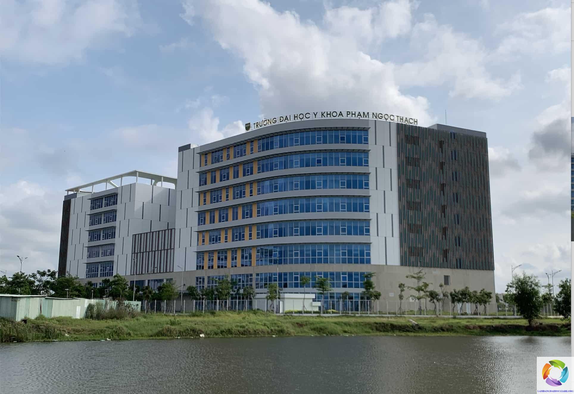 Khoa Y - ĐH Quốc gia TP.HCM 2024