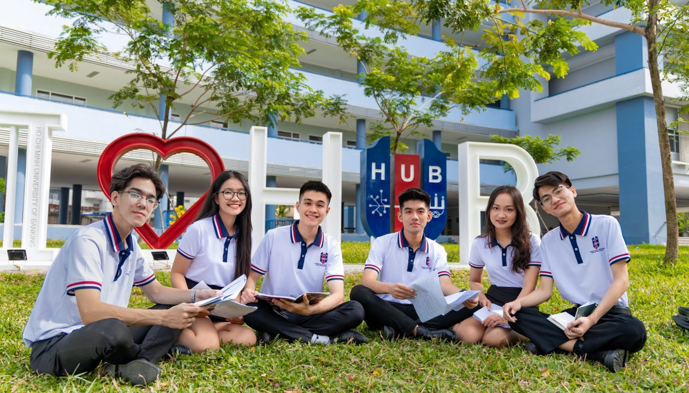 Trường Đại học Ngân hàng TP.HCM 2024