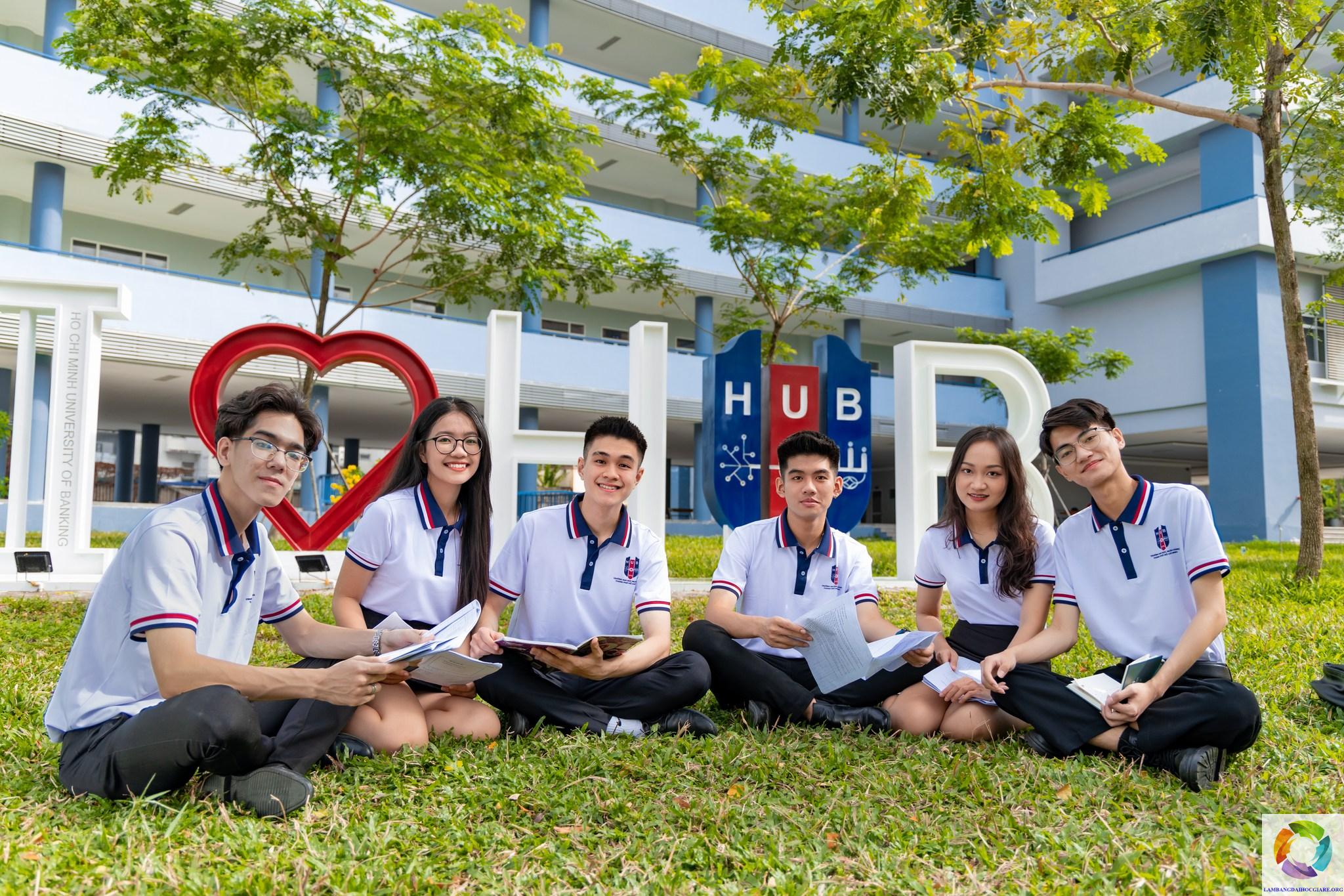 Trường Đại học Ngân hàng TP.HCM 2024