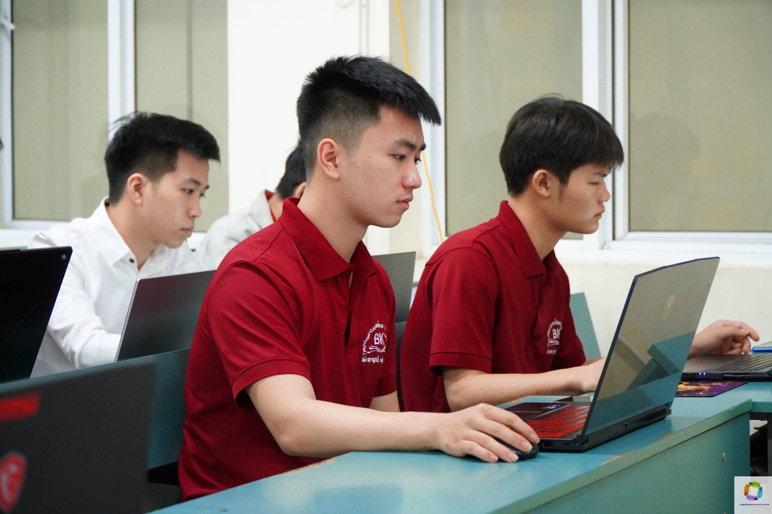 bằng cao đẳng công nghệ thông tin có dễ xin việc không - Hình 4