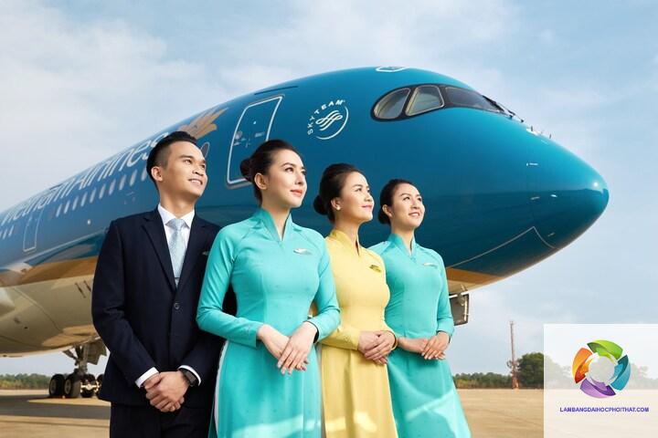 bằng cao đẳng ngôn ngữ anh làm tiếp viên hàng không được không - Hình 3
