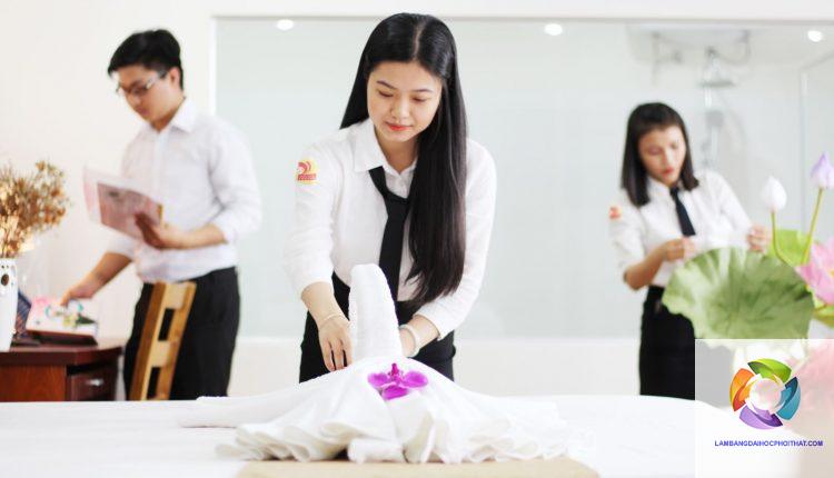 bằng cao đẳng quản trị khách sạn có dễ xin việc không - Hình 5
