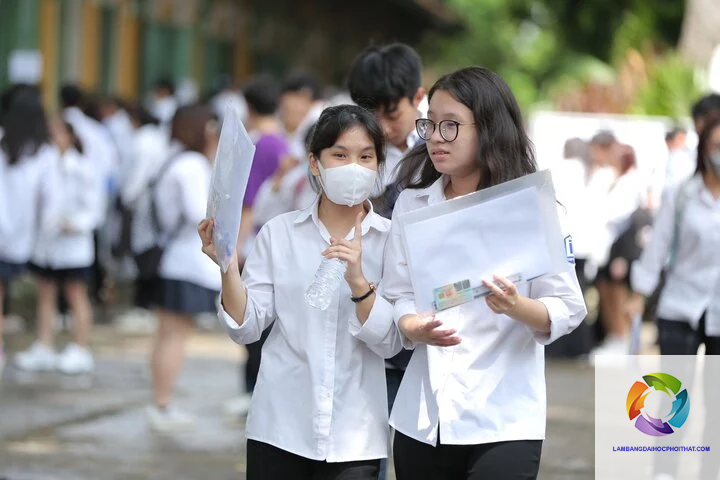 bằng đại học báo chí có dễ xin việc không - Hình 2