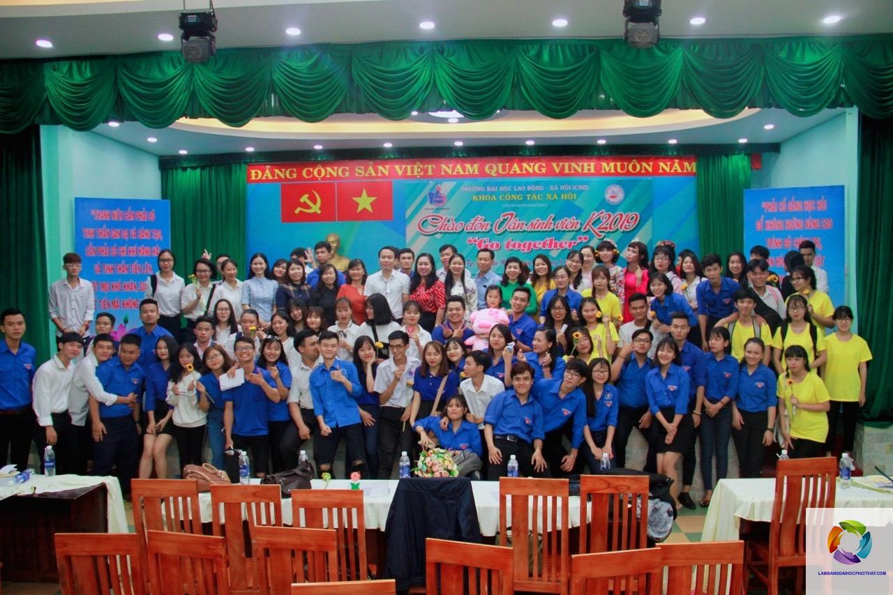 bằng đại học công tác xã hội học mấy năm - Hình 1