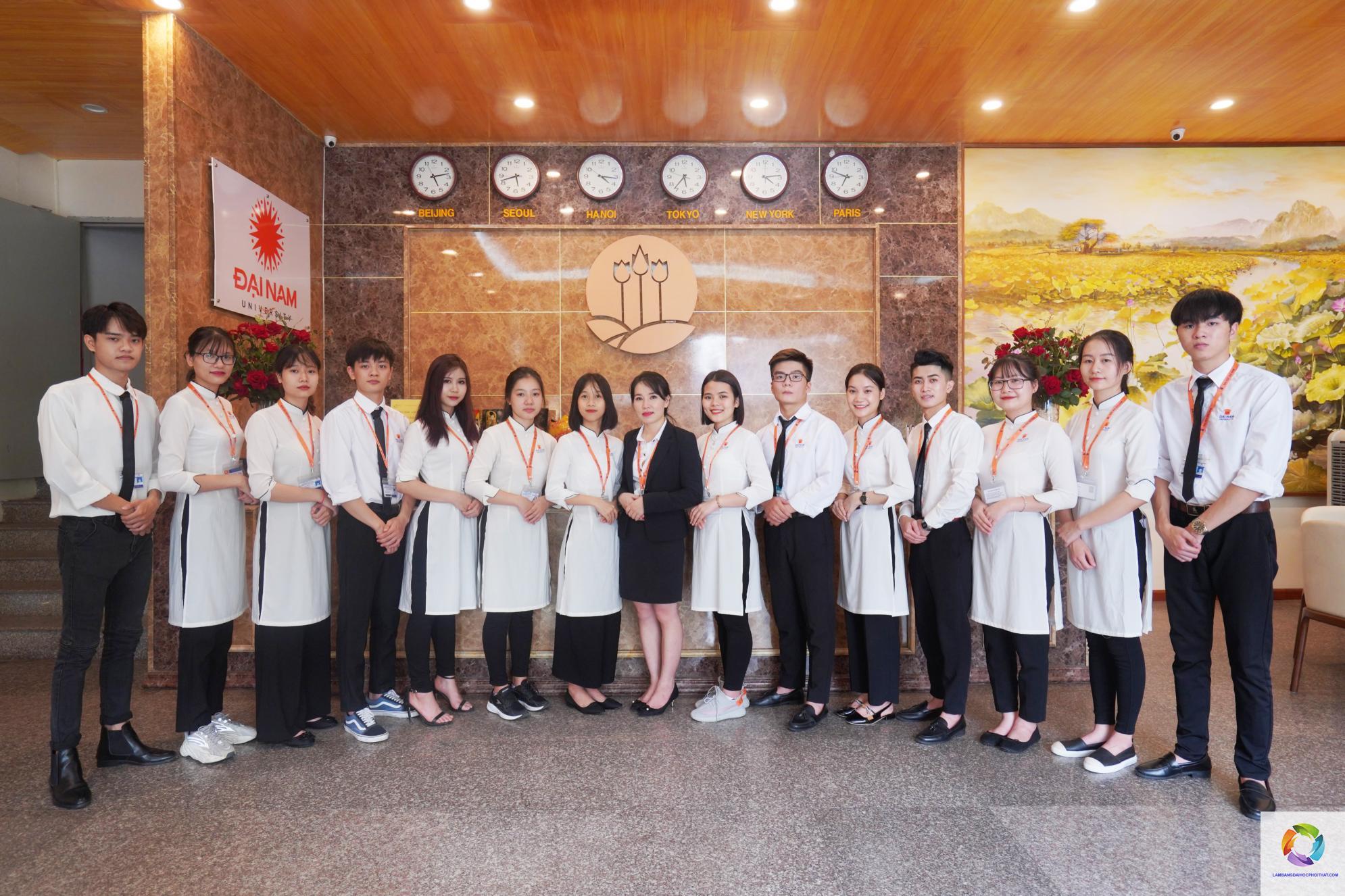 bằng đại học du lịch lữ hành học mấy năm - Hình 3