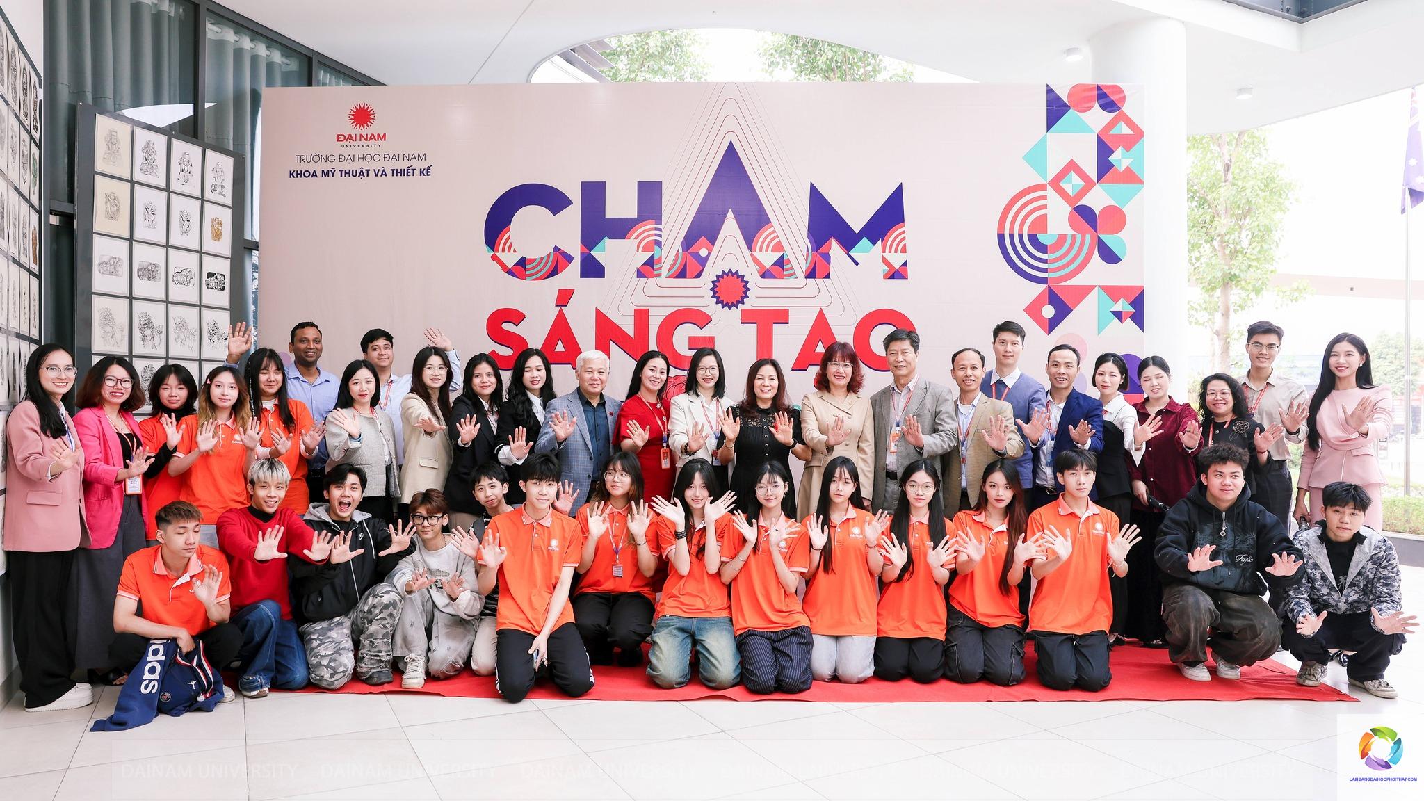 bằng đại học thiết kế đồ họa làm quảng cáo được không - Hình 5