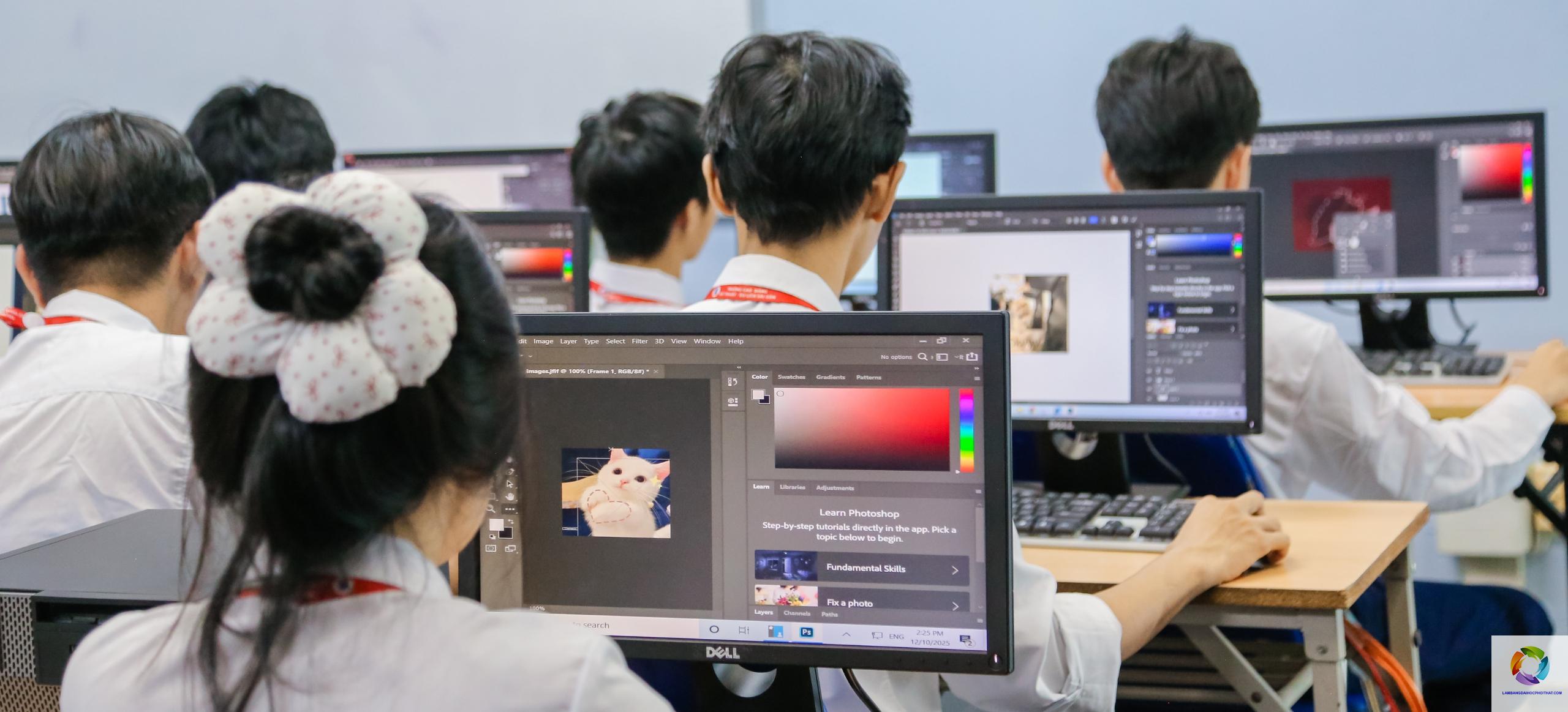 bằng cao đẳng thiết kế đồ họa làm video được không - Image 3